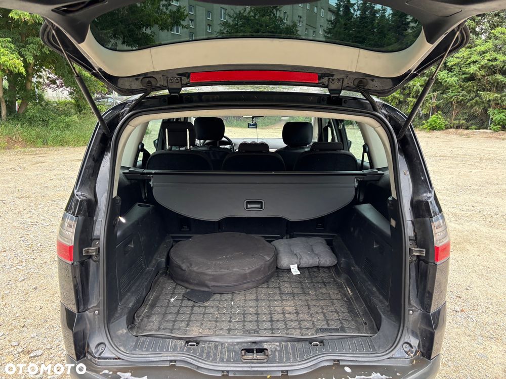 Ford S-Max 2.0 TDCi Trend - 15