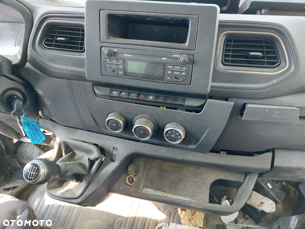Renault Master - 12