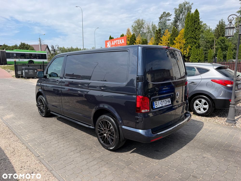 Volkswagen Transporter - 4