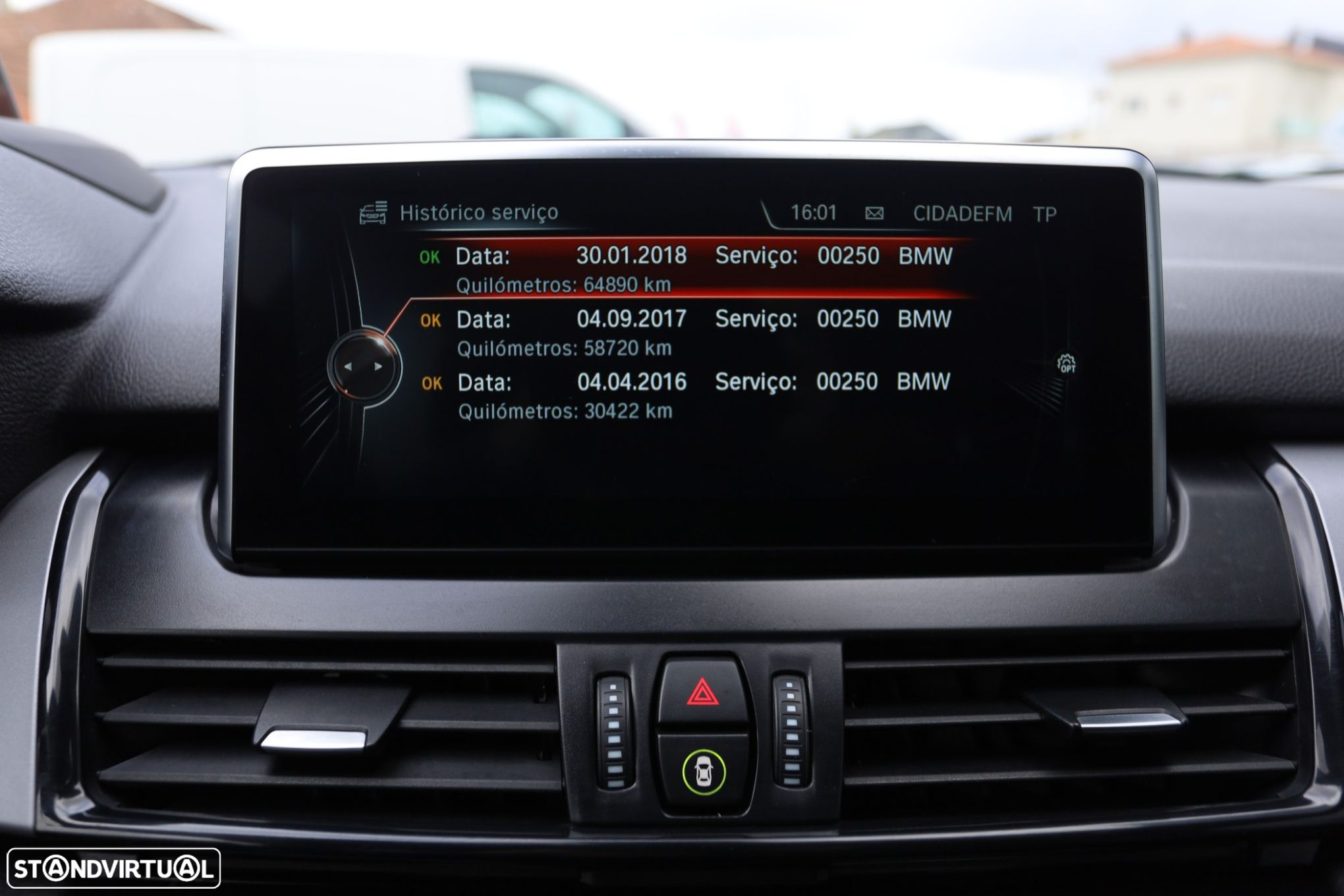 BMW 218 Active Tourer d Line Luxury Auto - 14