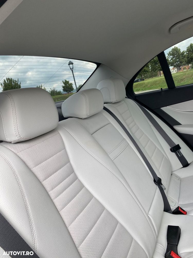 Mercedes-Benz E 220 d 9G-TRONIC Avantgarde - 27