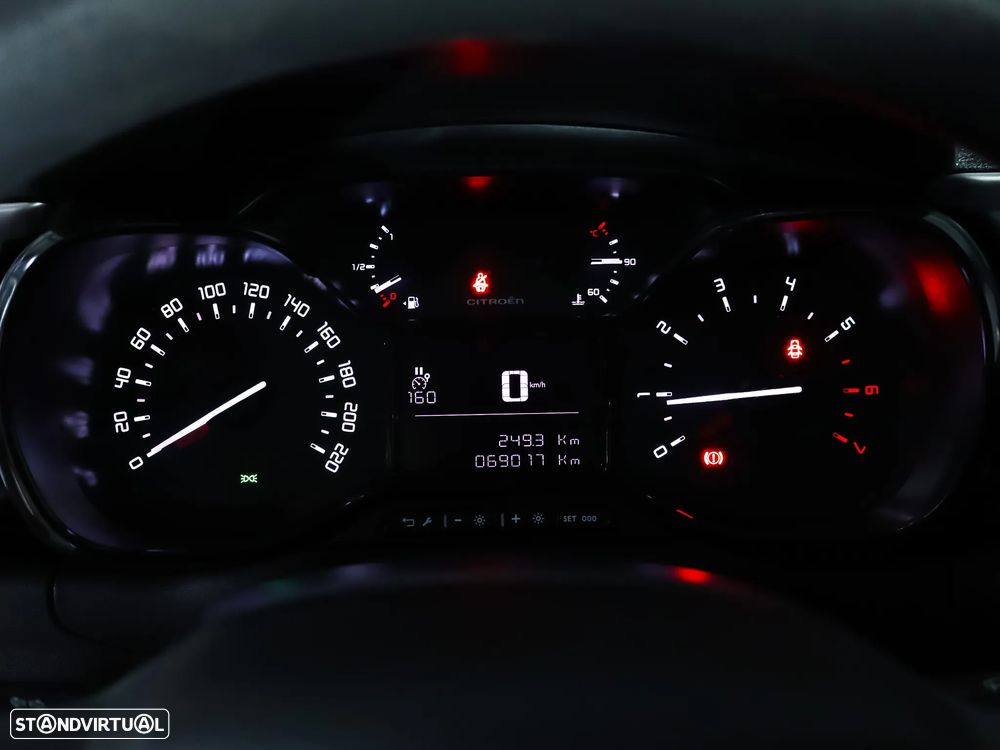 Citroën C3 BlueHDi 100 S&S PLUS - 11