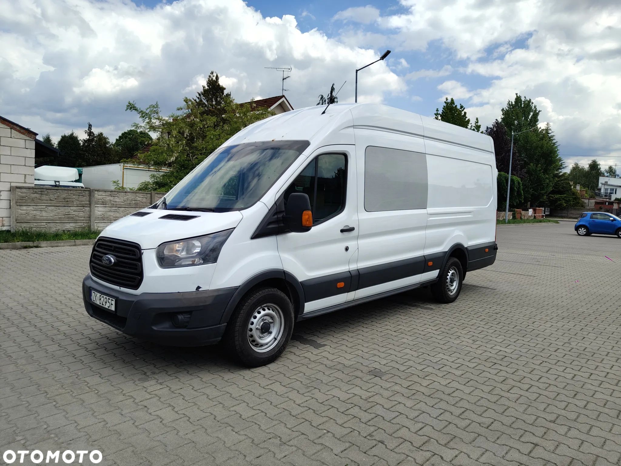 Ford Transit - 1