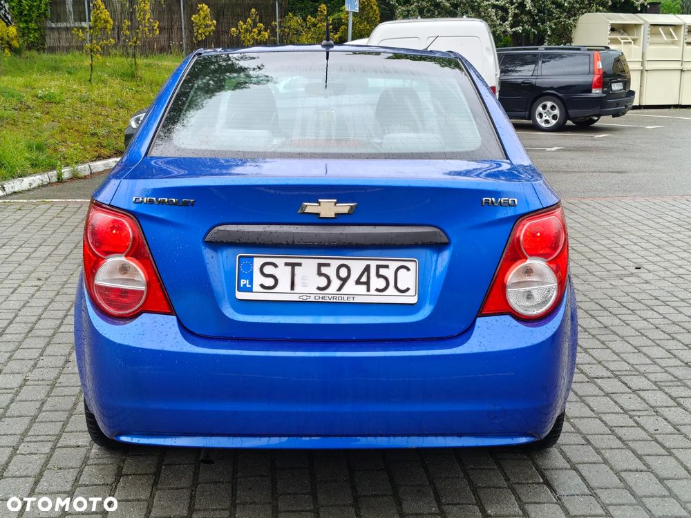 Chevrolet Aveo - 10