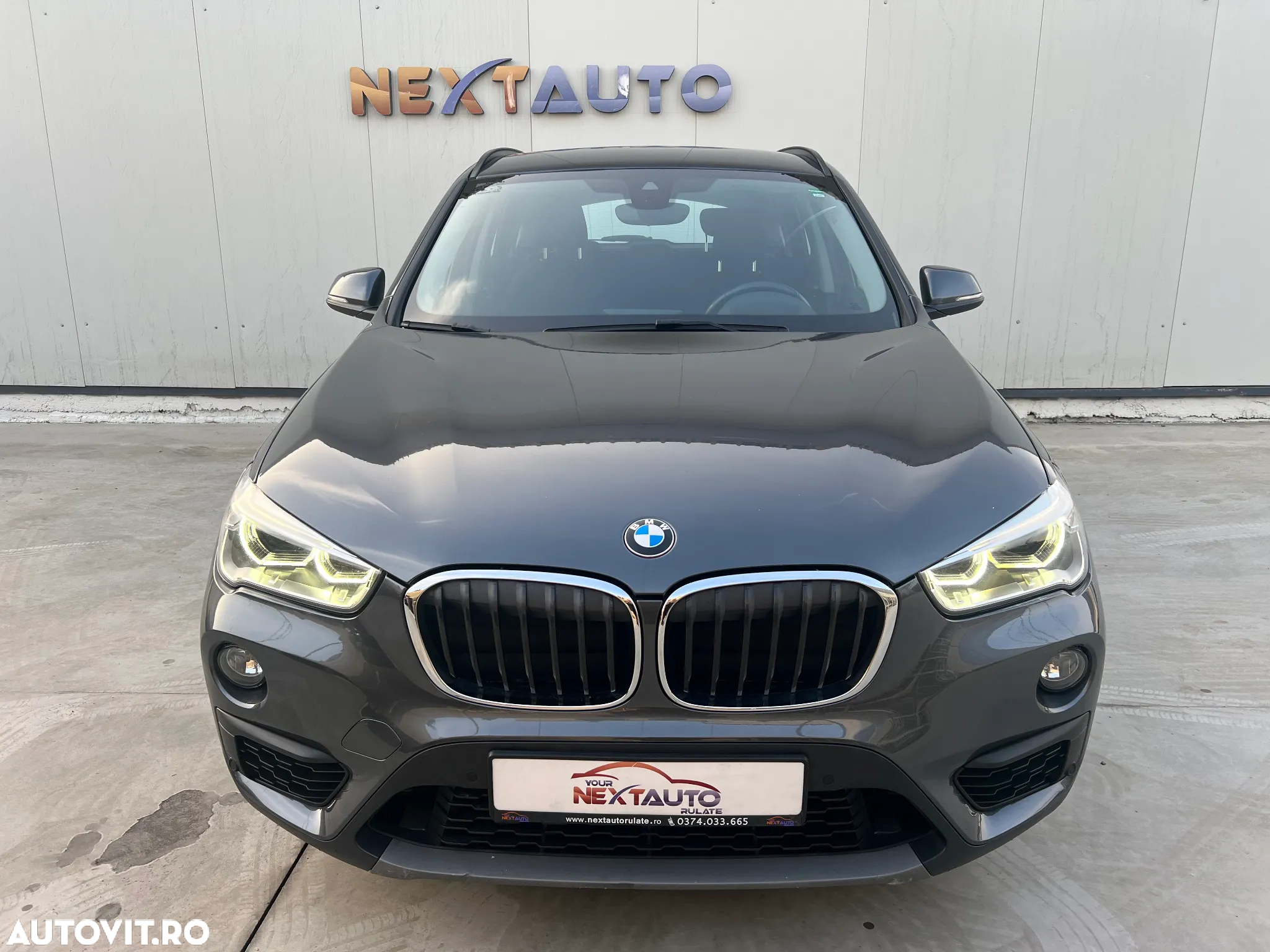 BMW X1 - 24