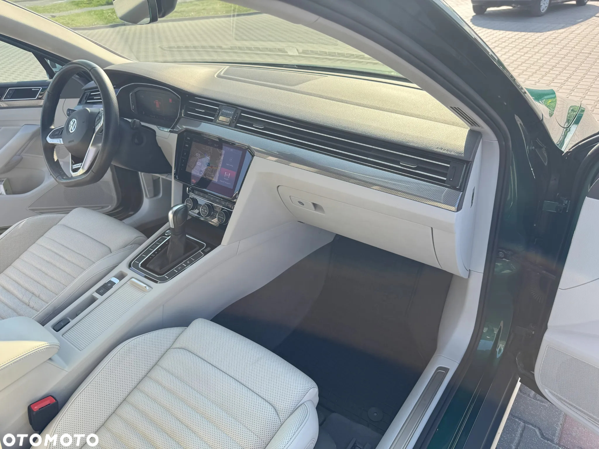 Volkswagen Passat - 18