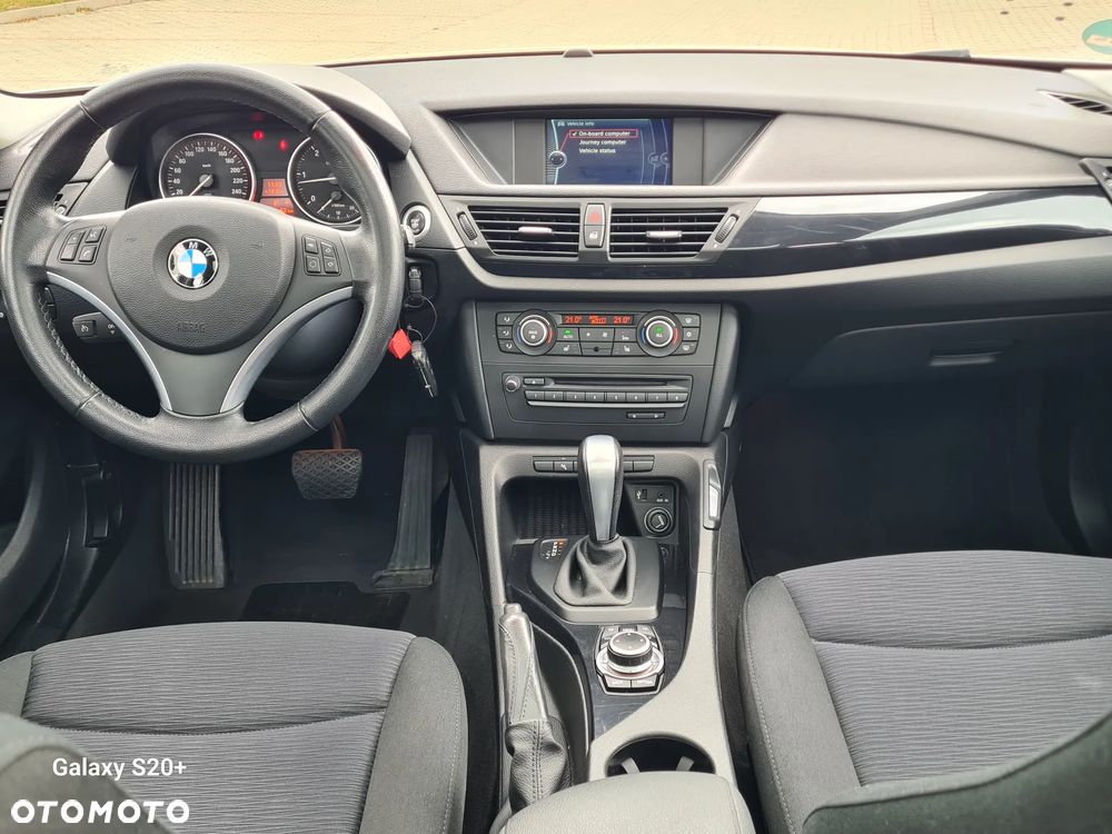 BMW X1 - 8