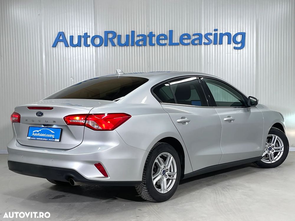 Ford Focus 1.0 EcoBoost Trend Edition - 3