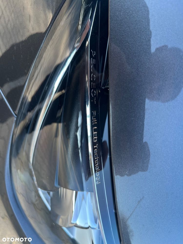 Peugeot 308 1.2 PureTech Allure S&S EAT6 - 26