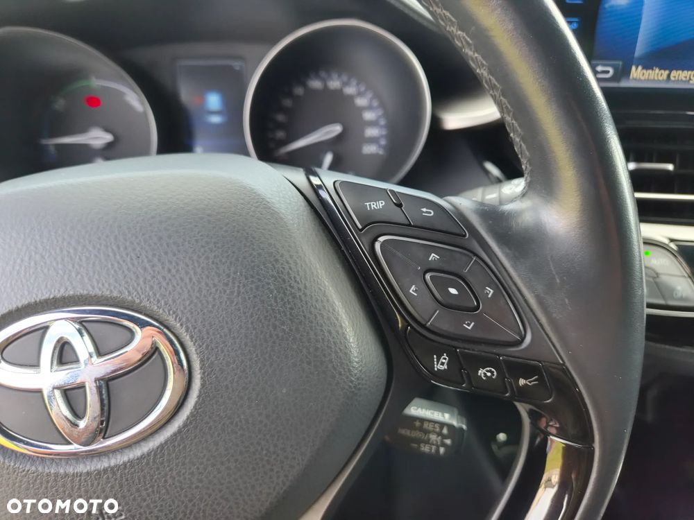 Toyota C-HR Style Selection - 17