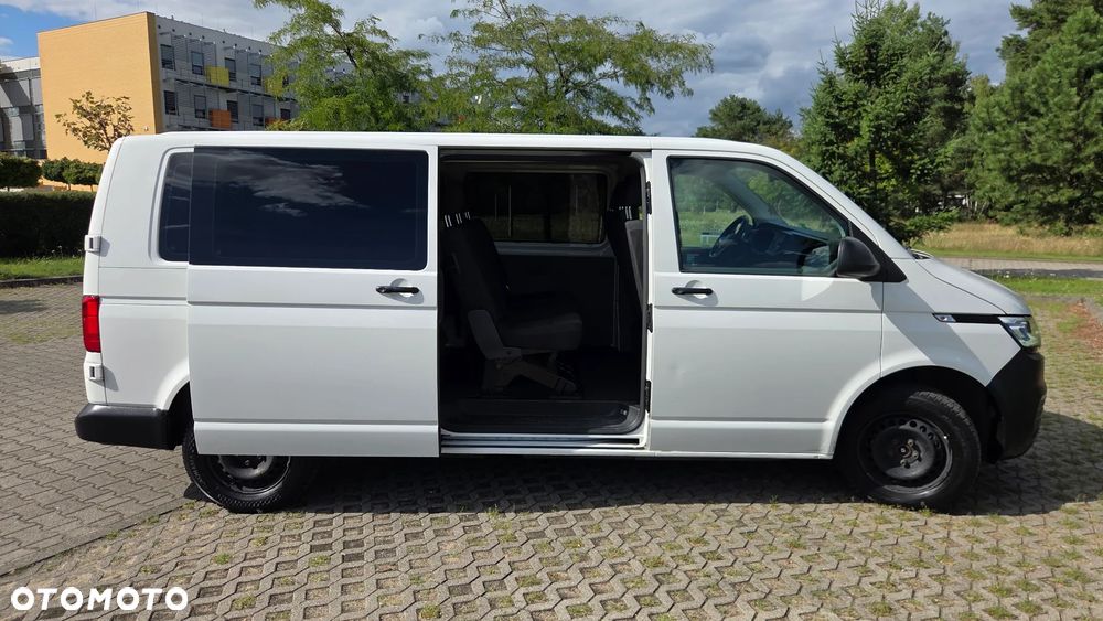 Volkswagen Transporter Kombi L2H1 - 22