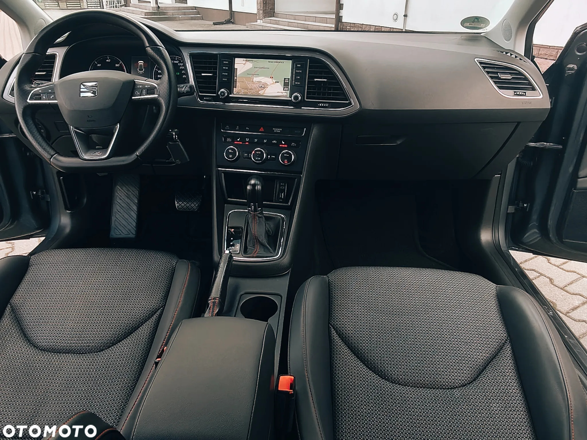 Seat Leon 2.0 TDI DPF DSG FR - 28