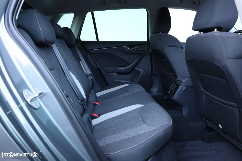Skoda Kamiq 1.0 TSI Style - 54