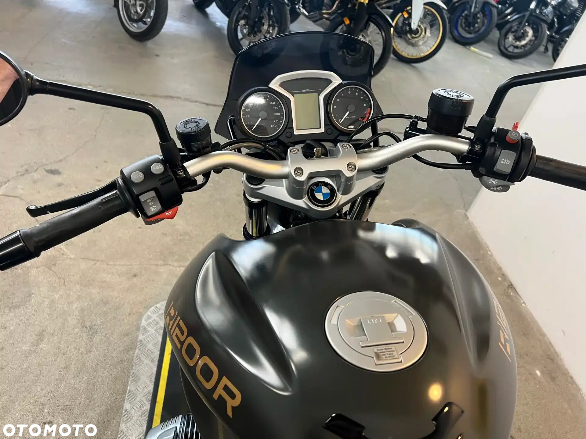 BMW R - 29