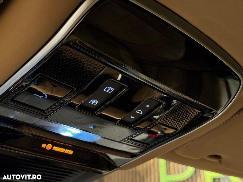Land Rover Range Rover - 38