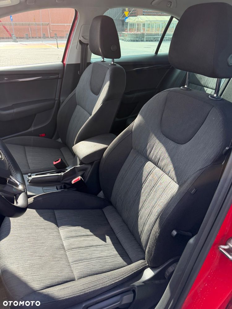 Skoda Octavia 1.5 TSI ACT Style DSG - 25