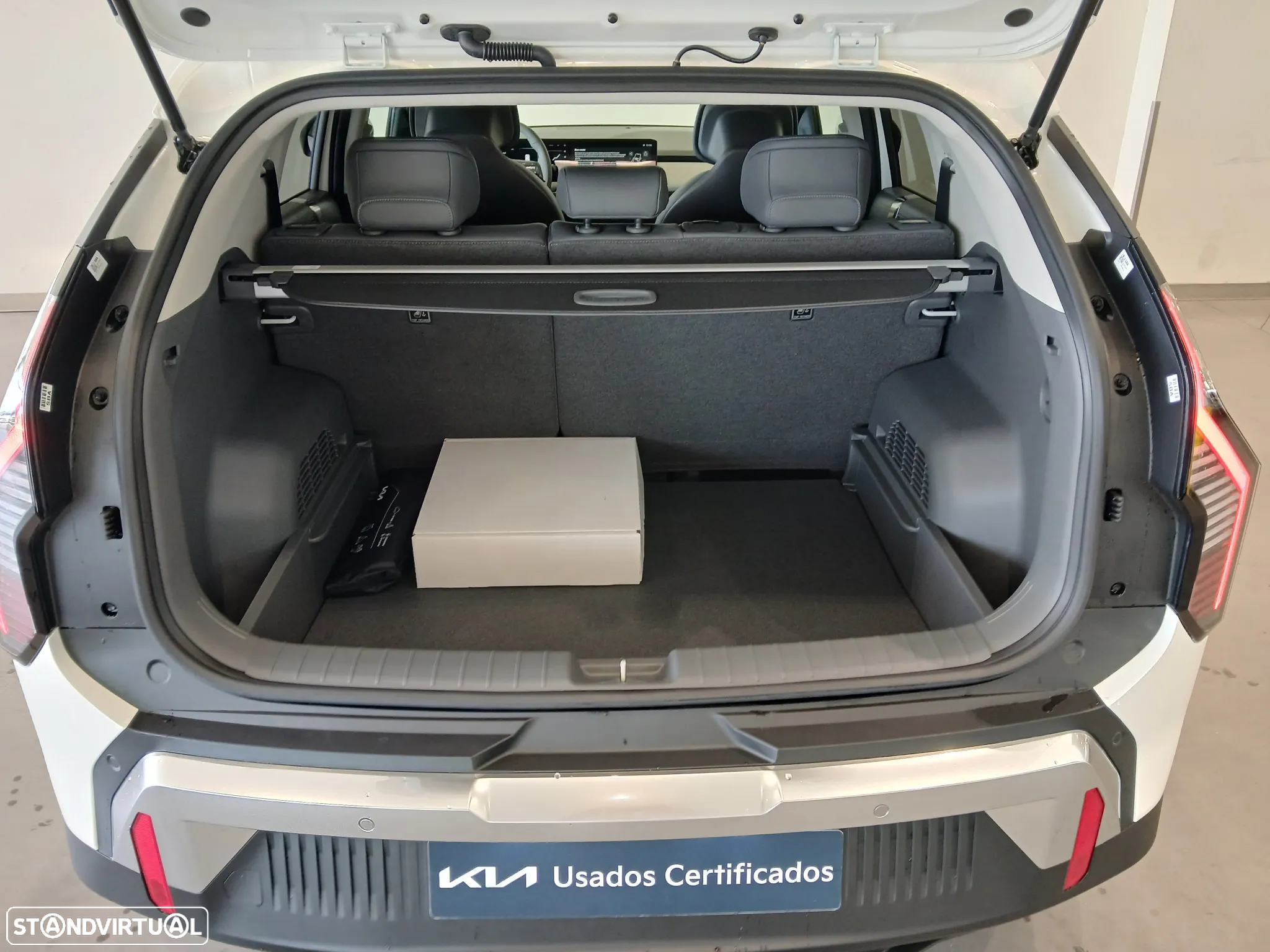 Kia EV3 81.4 kWh Tech - 10