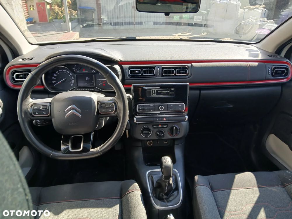 Citroën C3 1.2 PureTech Shine - 9