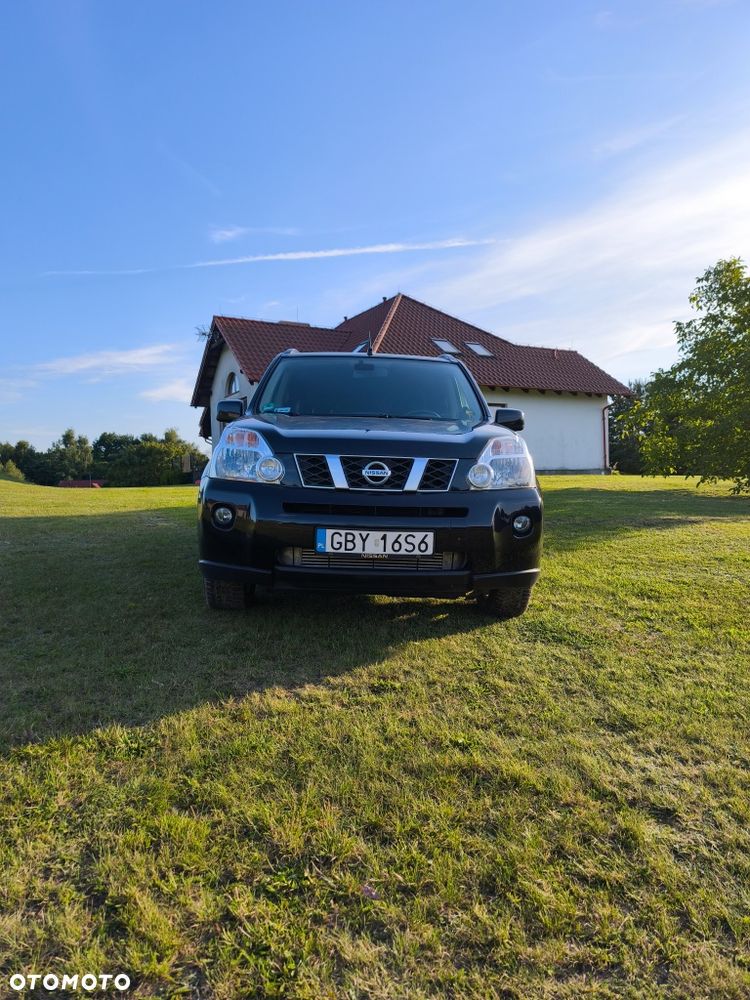 Nissan X-Trail - 1