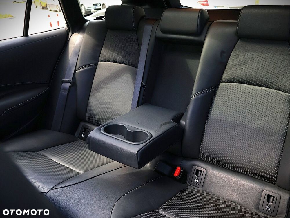 Toyota Corolla - 25