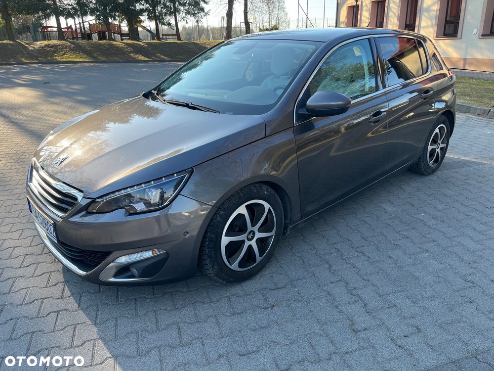 Peugeot 308 1.2 PureTech Allure S&S EAT6 - 5
