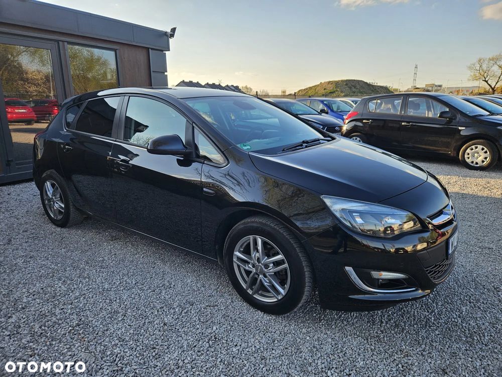 Opel Astra 1.4 Turbo Edition - 12