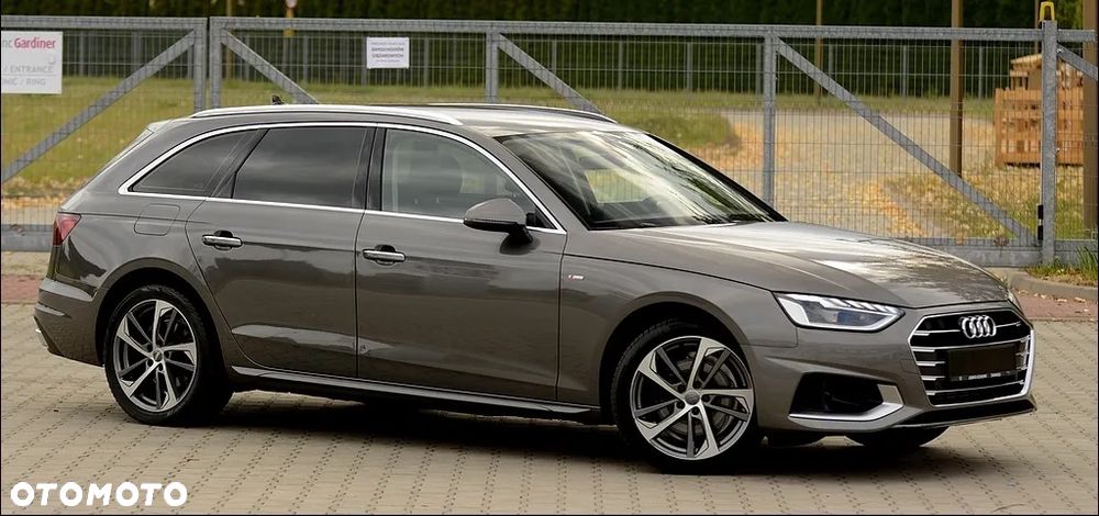 Audi A4 Avant 35 TFSI S tronic sport - 12