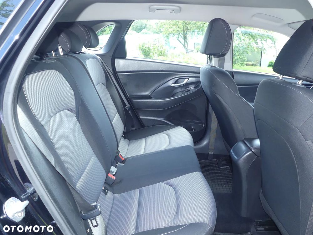 Hyundai i30 1.4 Style - 35