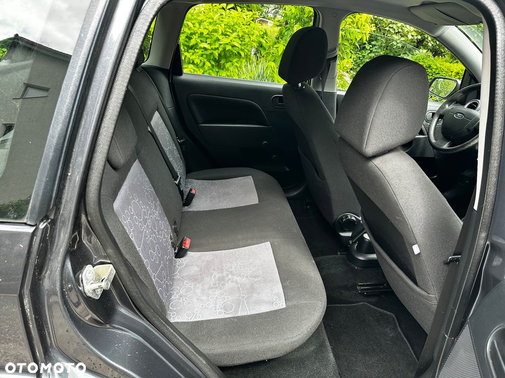 Ford Fiesta - 7