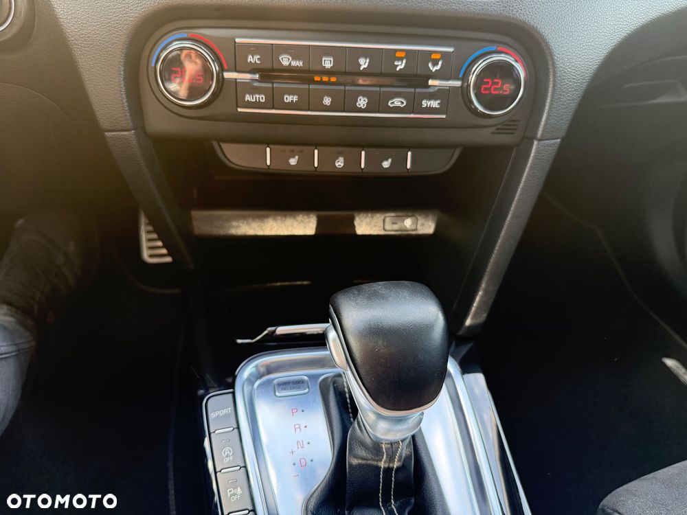 Kia ProCeed 1.4 T-GDI GT Line DCT - 15