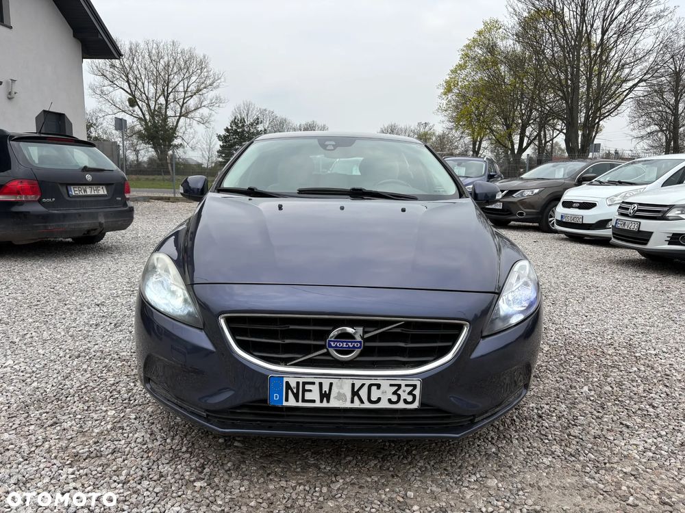 Volvo V40 D2 - 2