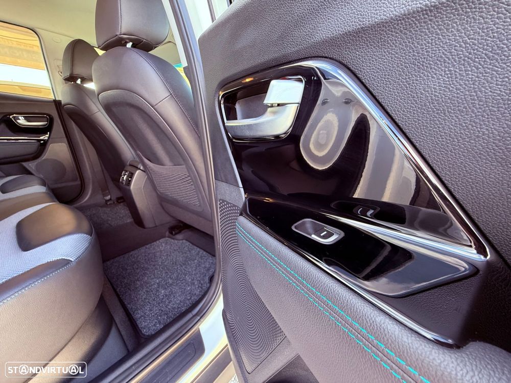 Kia e-Niro 64kWh - 29