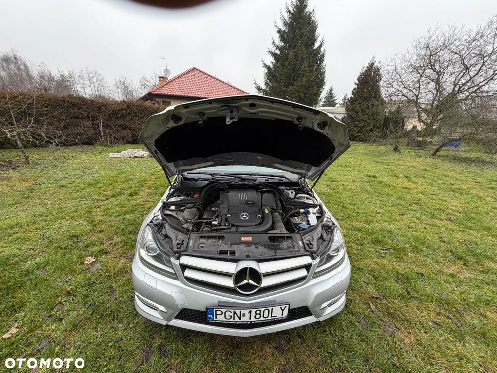 Mercedes-Benz Klasa C 180 BlueEFFICIENCY - 13