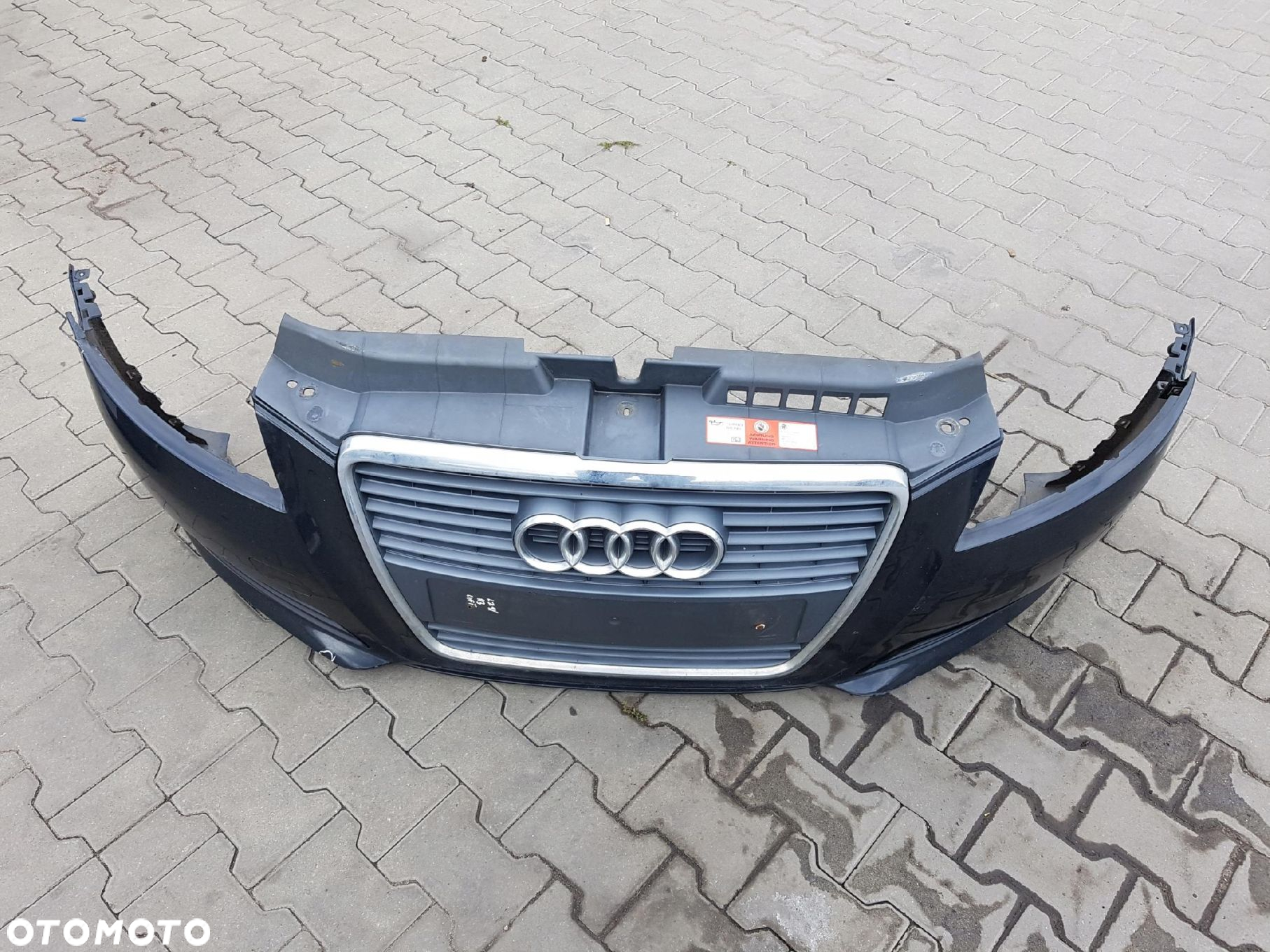 AUDI A3 8P LIFT 08-12r ZDERZAK PRZÓD GRILL - 2