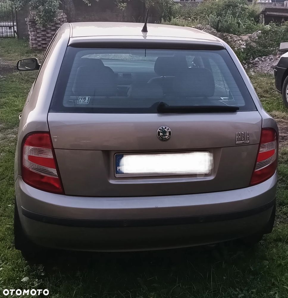 Skoda Fabia - 5