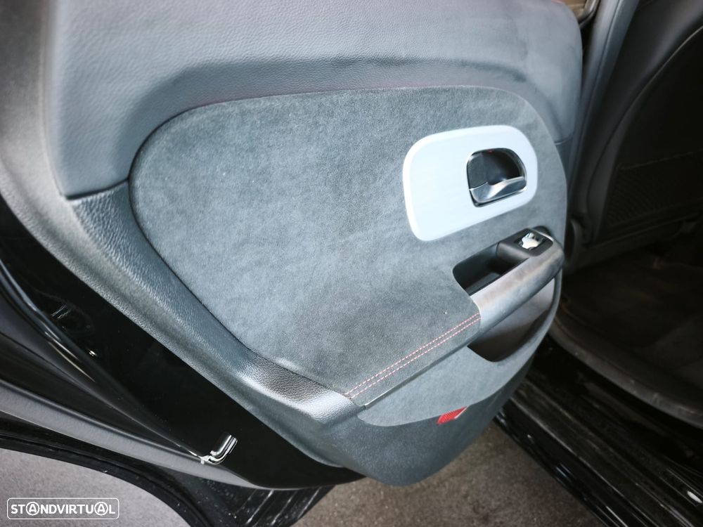 Mercedes-Benz CLA 250+ EQ Shooting Brake - 21