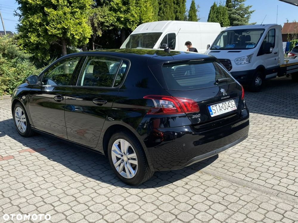 Peugeot 308 - 6