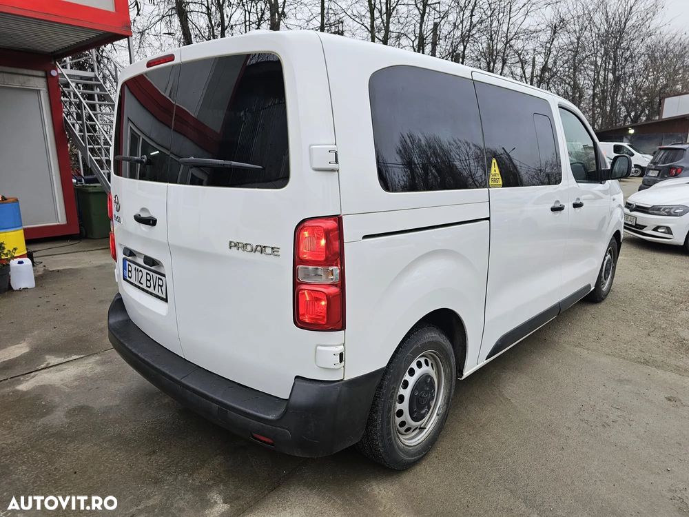 Toyota Proace 1.5 D-4D 120CP 8+1 L2H1 Base+ - 5