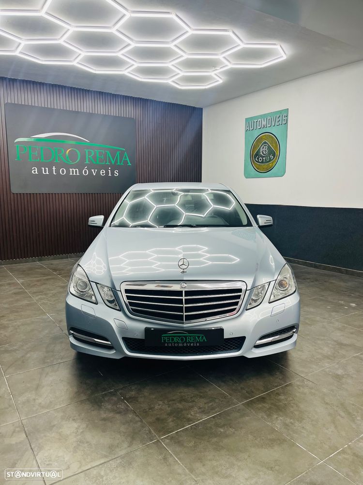 Mercedes-Benz E 300 BLUETEC Hybrid Avantgarde - 9