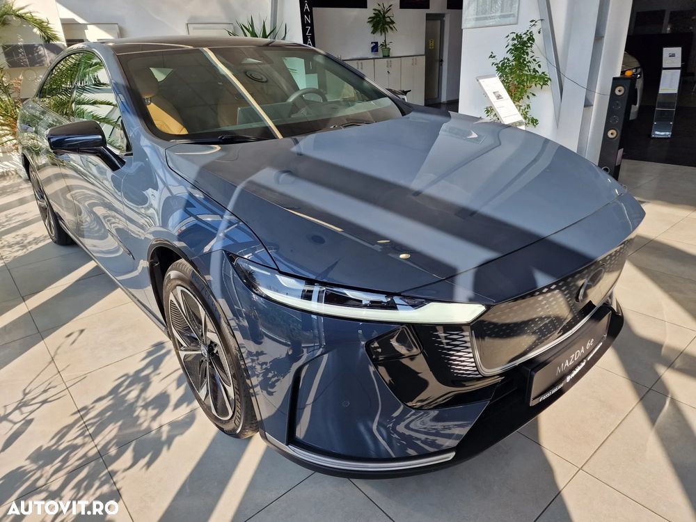 Mazda 6e EV Long Range Takumi Plus - 3