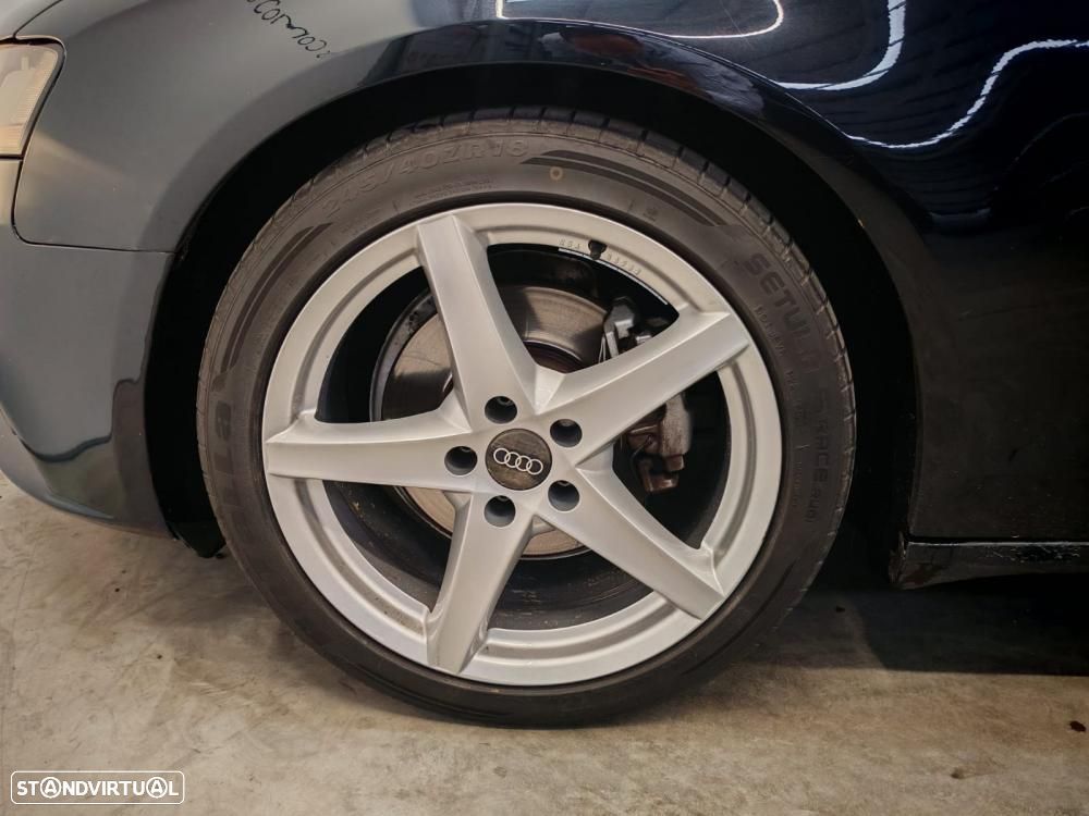 Audi A4 2.0 TDI - 24