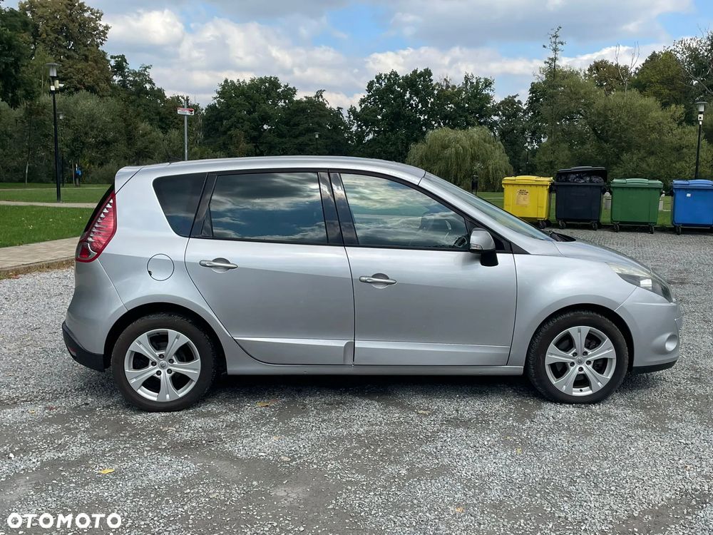 Renault Scenic - 3
