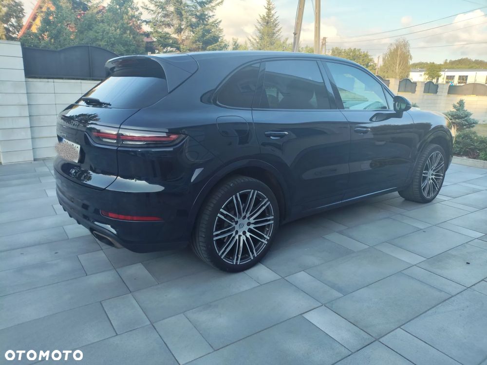 Porsche Cayenne Standard - 13