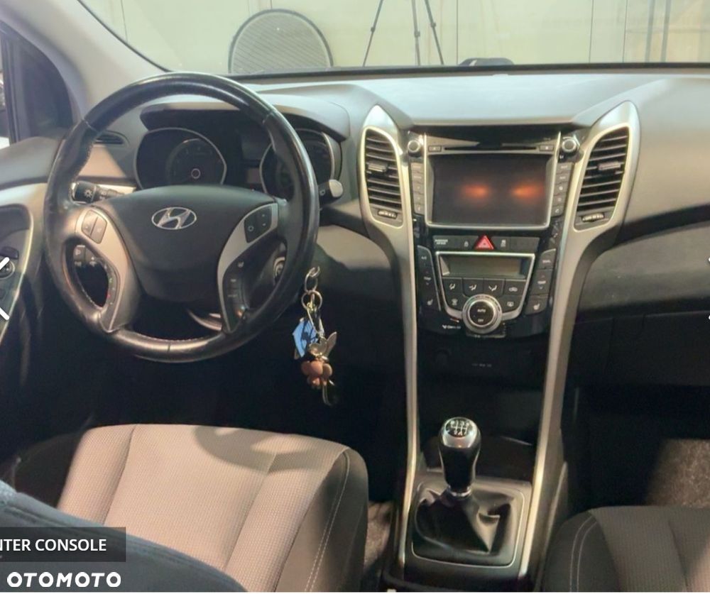 Hyundai i30 1.4 Premium - 6
