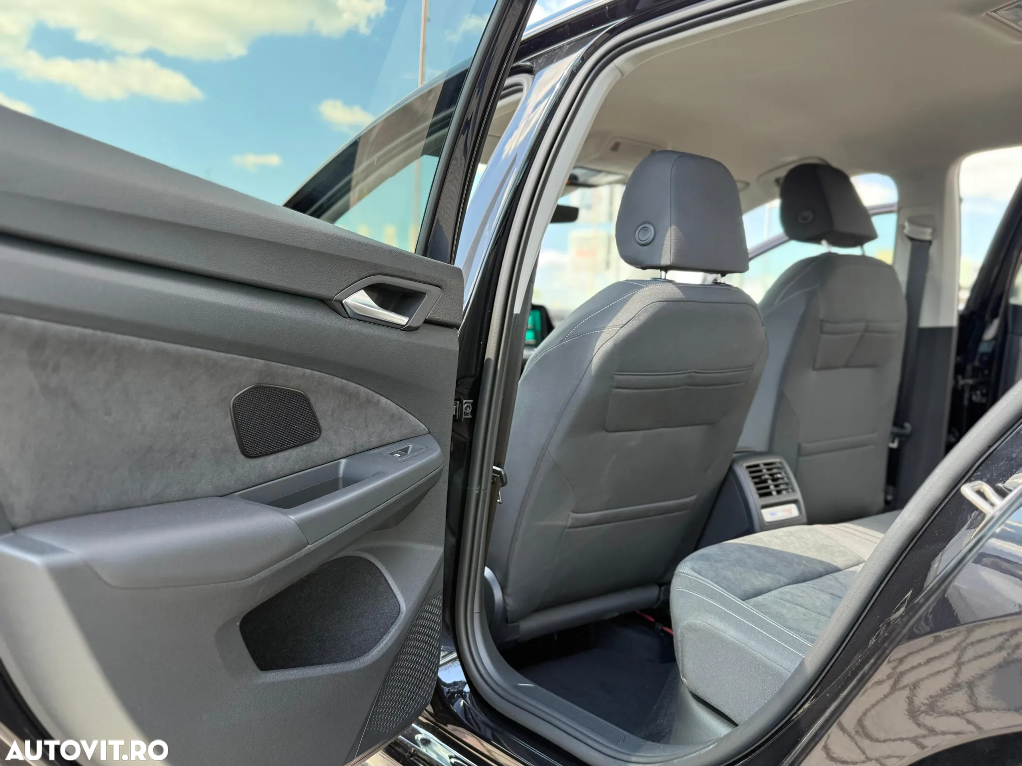 Volkswagen Golf 2.0 TDI DSG Style - 29