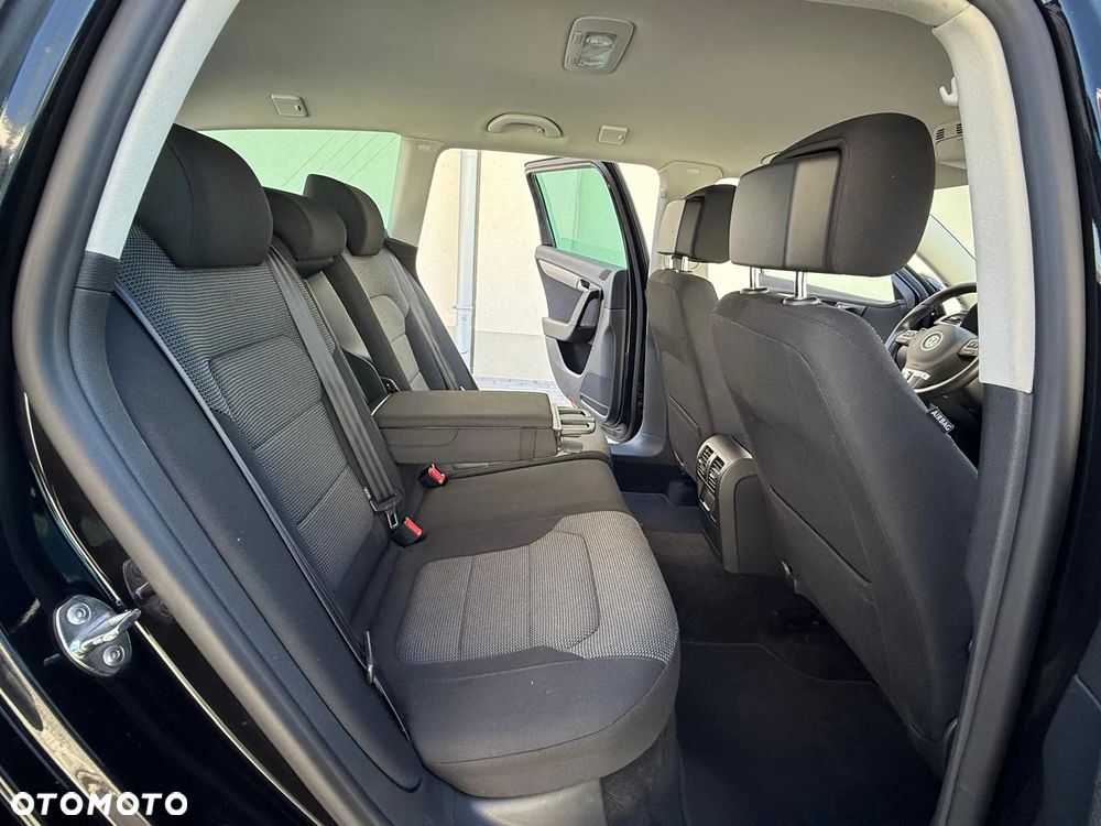 Volkswagen Passat 2.0 TDI Highline DSG - 22