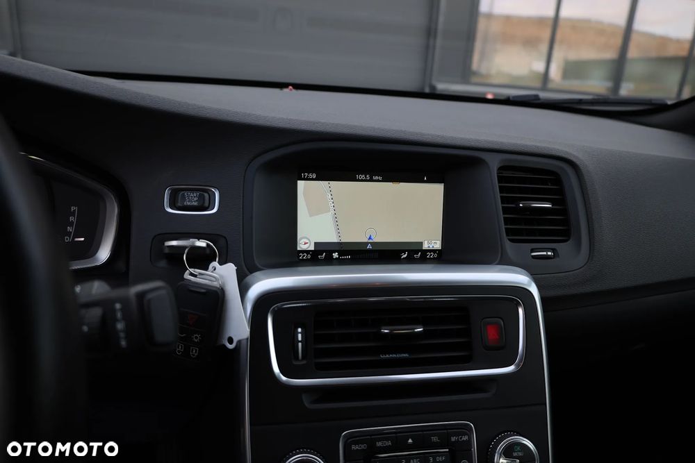 Volvo S60 T5 Drive-E Summum - 14