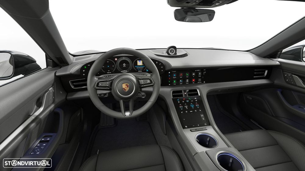 Porsche Taycan Cross Turismo 4 - 5