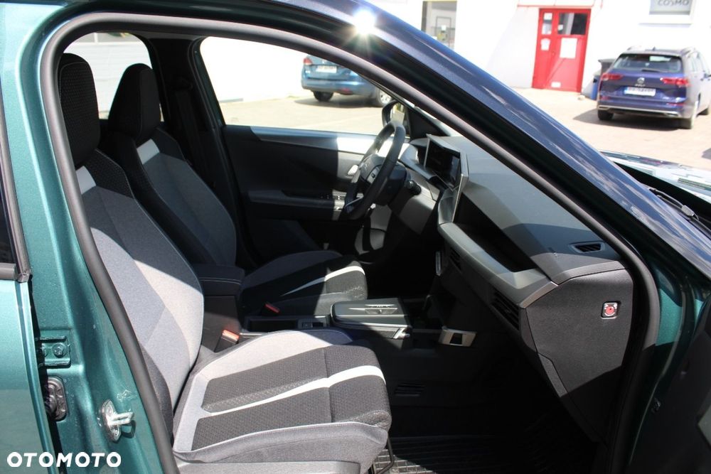 Opel Frontera - 17