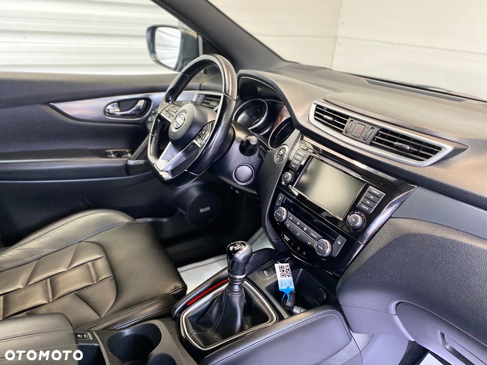 Nissan Qashqai 1.3 DIG-T TEKNA - 8
